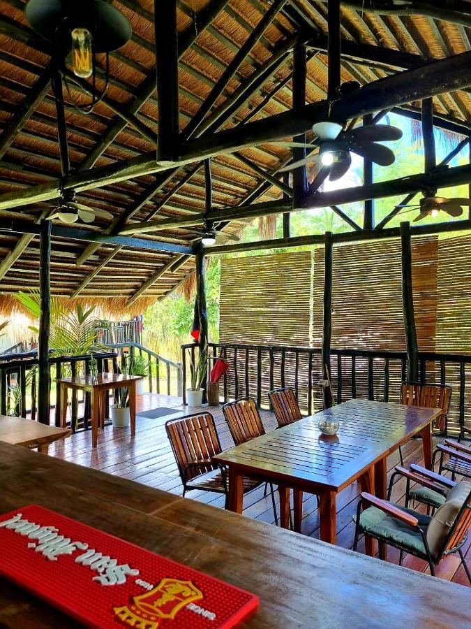 Binga Palawan Glamping & Family *